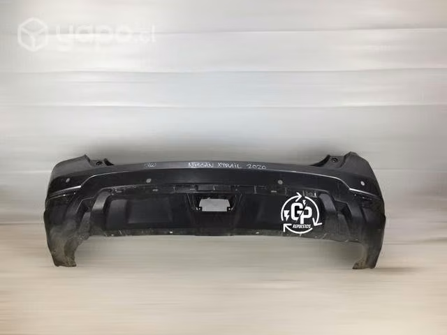Parachoque trasero nissan xtrail 2020