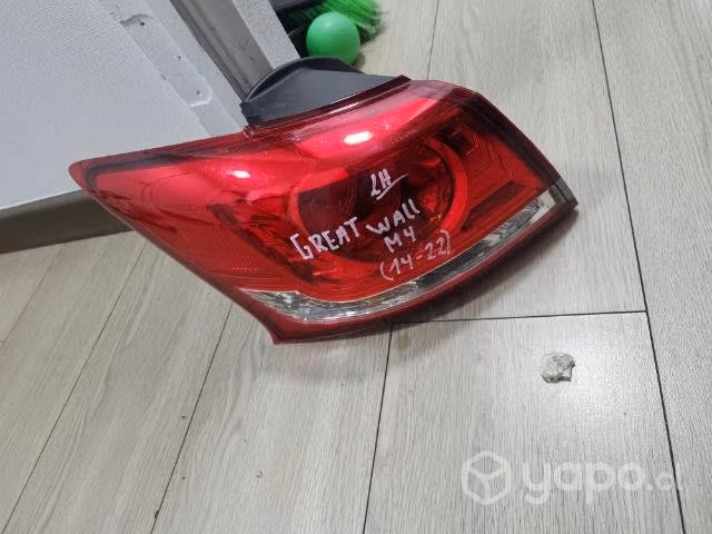 Foco trasero izquierdo great wall m4