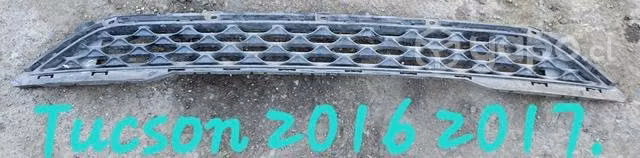 Rejilla parachoques Tucson 2016 2017 original buen
