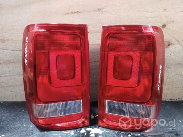 Foco Volkswagen Amarok /m01nj2