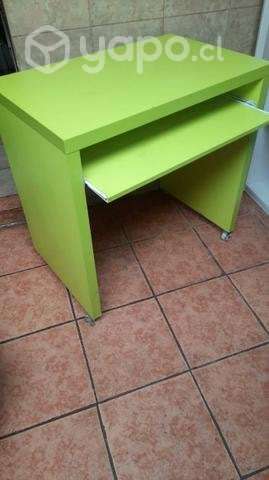Escritorio color verde - Imagen 2