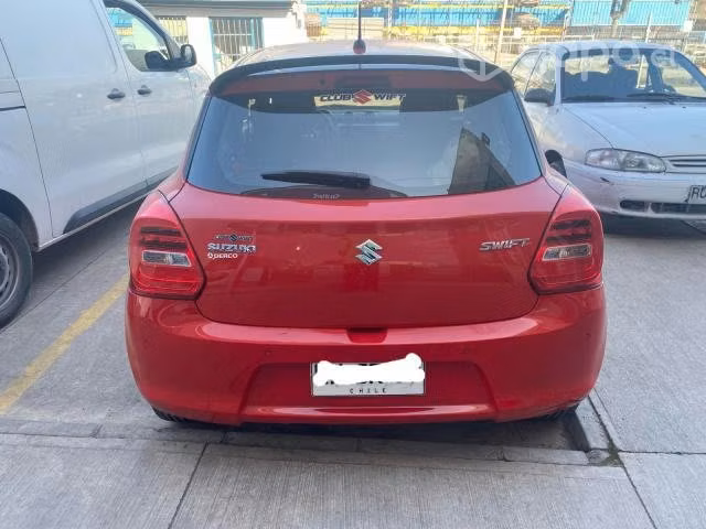 Parachoque de suzuki swift 2022