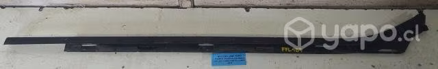 Moldura Lame Vidrio Puerta Trasera Izq Ford F150