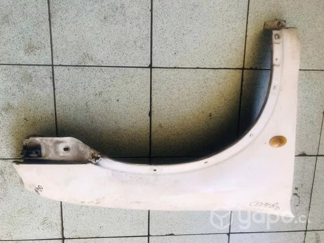 Tapabarro Derecho Chevrolet Corsa Combo