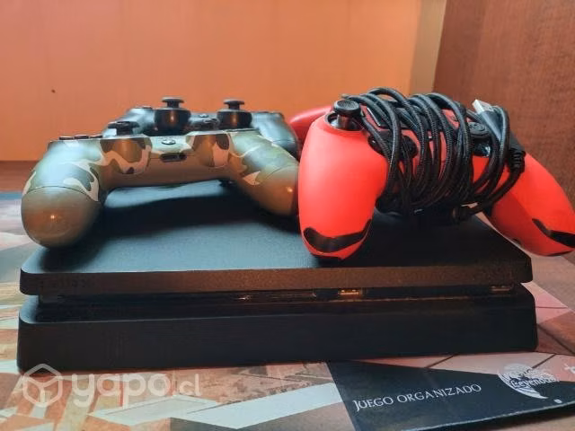 Play 4 con 2 controles y 12 juegos