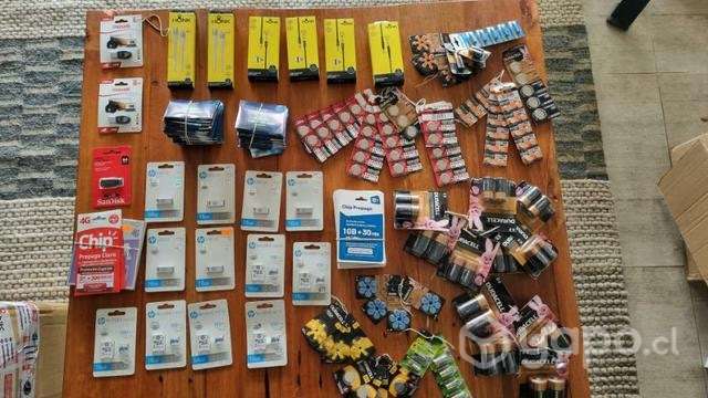 Lote accesorios tecnológicos nuevos - Imagen 5