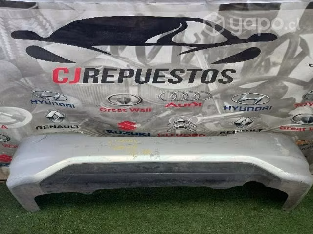 Parachoque trasero nissan versa 16 18