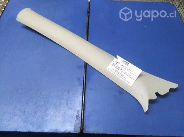 Tapiz cubre Pilar del izq SUP Fiat Strada