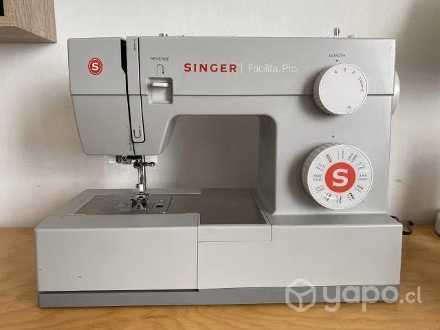Maquina de coser Singer Facilita Pro 4423