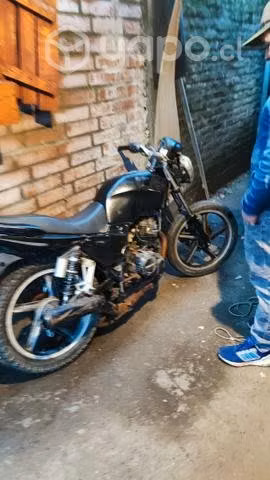 Moto MARCA KINLON Modelo JL150 24 está para