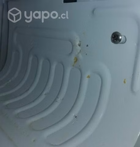 cama y frigo bar para repuesto - Imagen 2