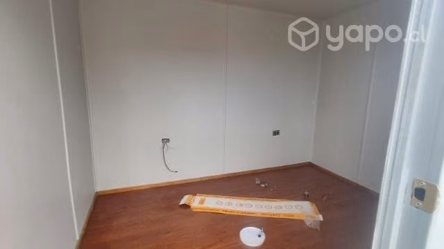 Vendo container