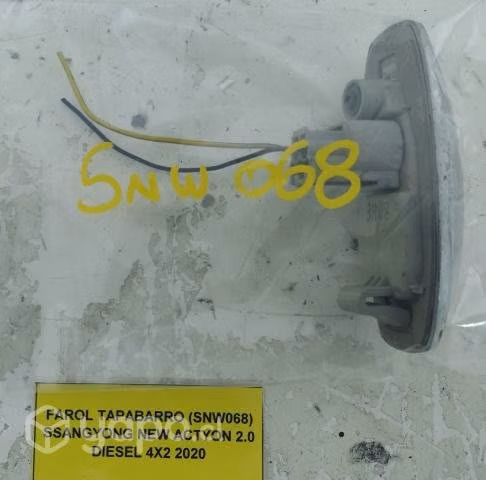 Farol Tapabarro SSangyong New Actyon 2020