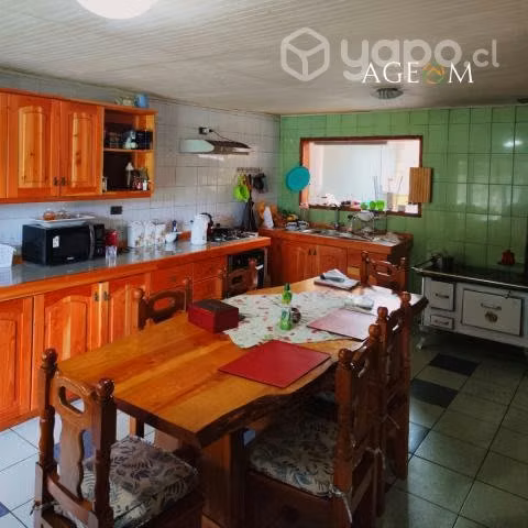Casa de 450 m2 con parcela de 5.000 m2