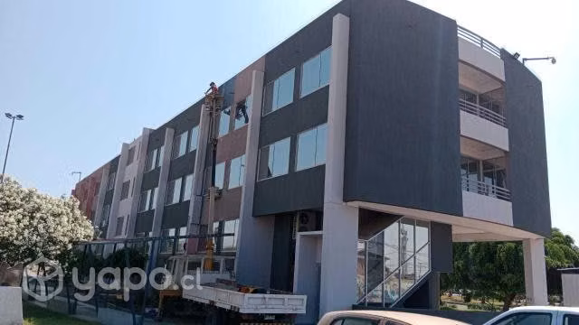 Se realiza trabajos de pintura