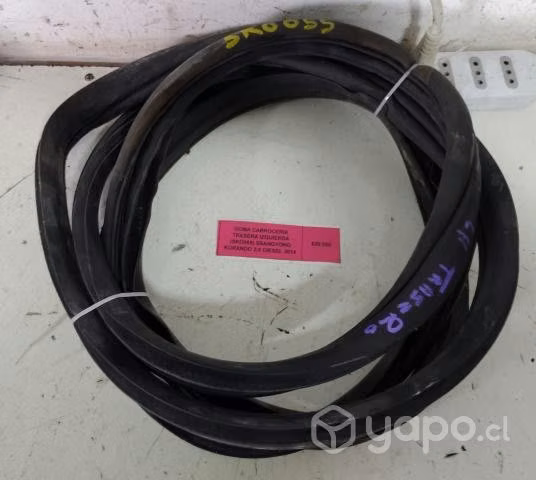 Goma Carroceria Tras Izq Ssangyong Korando 2014