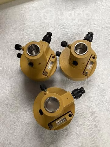 Adaptadores Tribach tipo Leija con plomada óptica