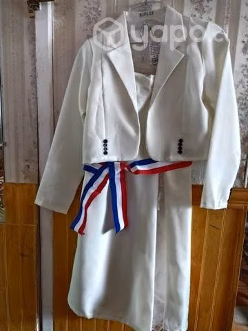 Traje elegante