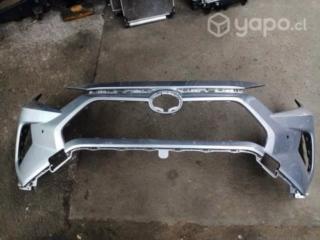 Parachoque delantero toyota rav4 2020 original