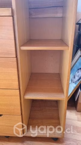 Cómoda de madera