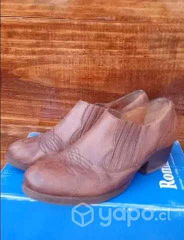Botines Cortos de Cuero 40 - Imagen 3