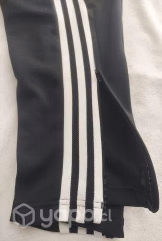 Pantalon buzo Adidas