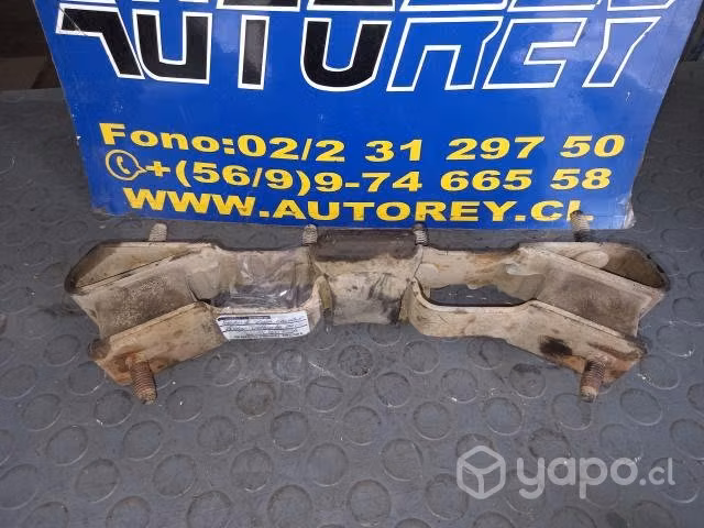 Soporte Caja Dodge Dakota 3.7 2012