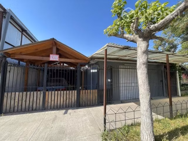 Se vende casa con local comercial - Imagen 7