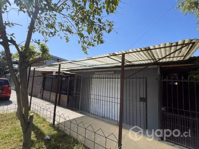 Se vende casa con local comercial - Imagen 2