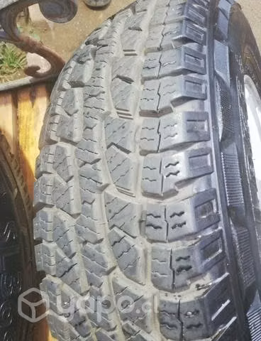 Llantas con neumatico para camioneta - Imagen 2