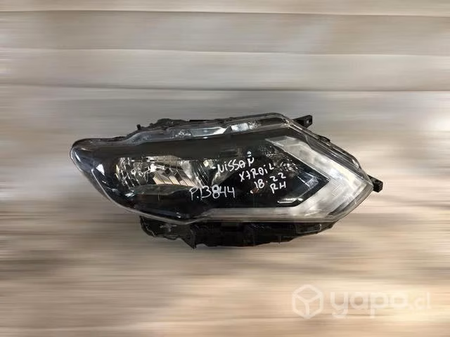 Foco óptico rh Nissan xtrail 2018-2022