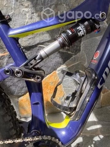 Bicicleta Specialized Rhyme Comp Carbon