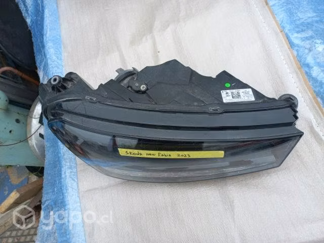 Óptico derecho SKODA New Fabia 2023 ORIGINAL - Imagen 2