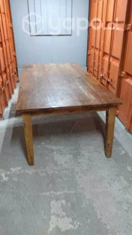 Mesa de comedor de madera maciza hecha a mano
