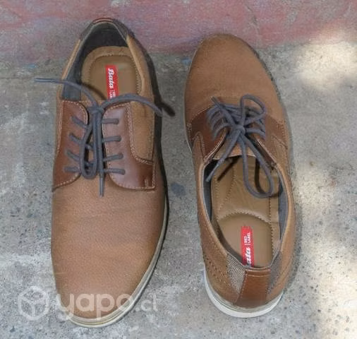 Zapato café nuevo