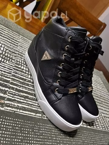 Zapatillas Guess Negra 38