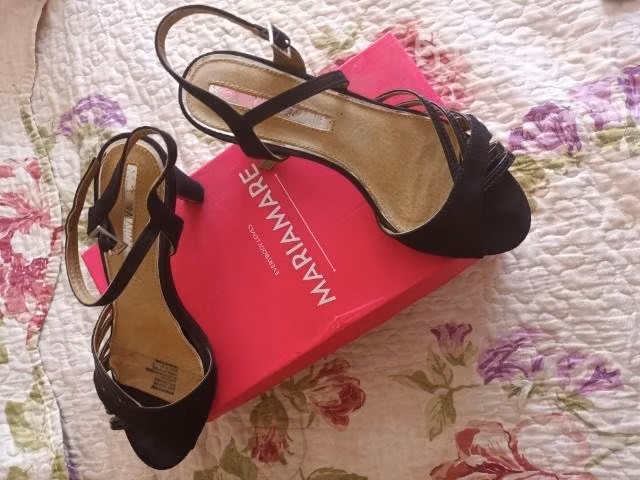 Hermosas Chalas negras - Imagen 2