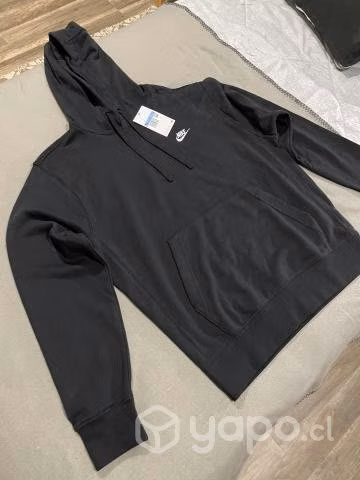 Poleron nike