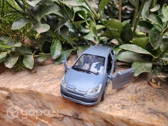 Citroen c4 vts a escala 1:32 nuevo juguete