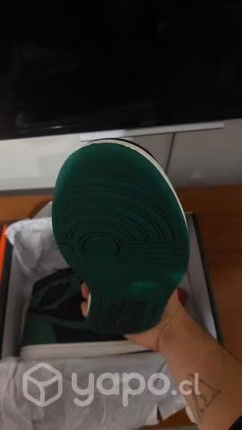 Jordan retro 1 pine green - Imagen 4