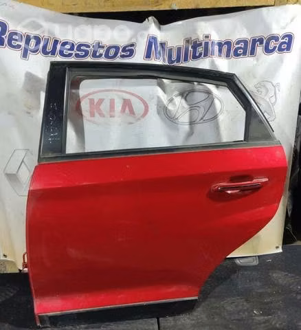 Puerta trasera izquierda Chery Tiggo 2 sin vidrio