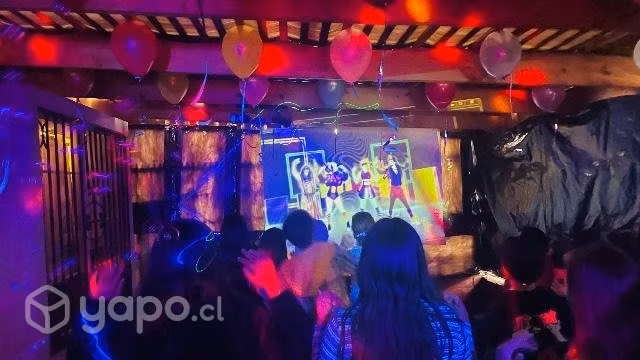 Discopeque y fiesta flúor