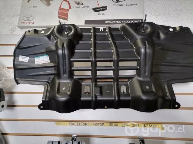Protector de cárter Toyota hilux liquidamos