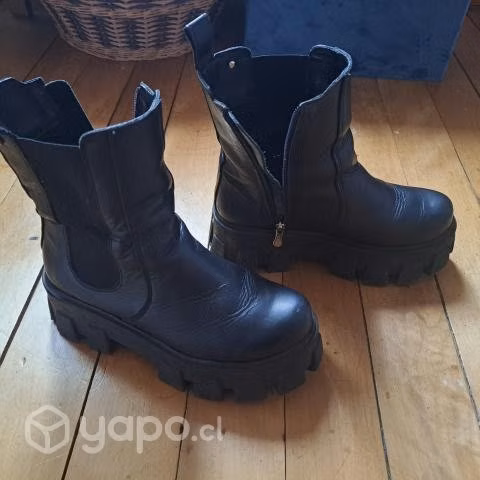 Botines Exotica en muy buen estado