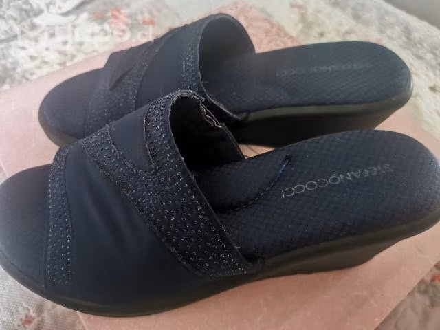 Sandalias femeninas color azul