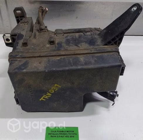 Caja Fusible Motor Detalle (TRV031) Toyota RAV4