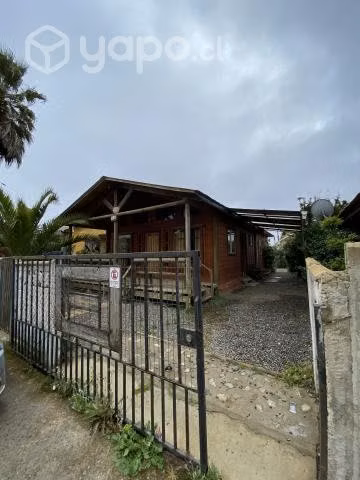 Hermosa casa en punta de tralca, el quisco