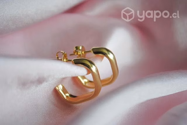 Aros enchapados en oro