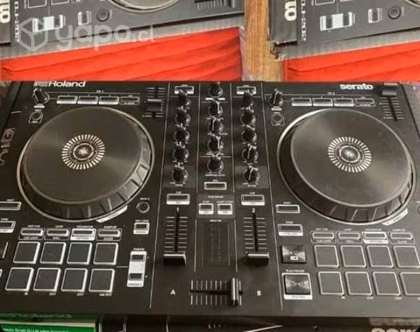 Mezcladora roland dj-202