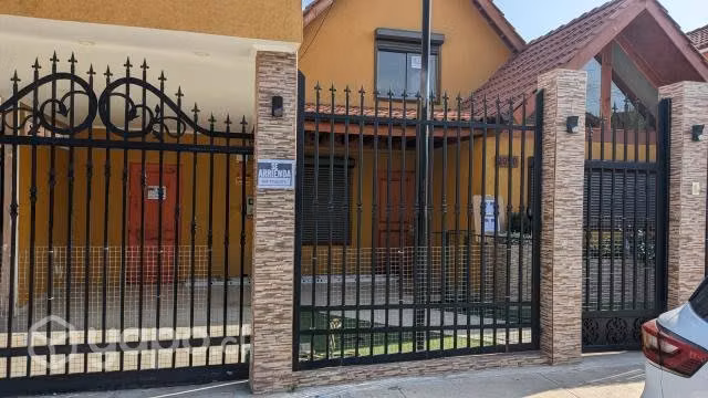 Casa excelente estado